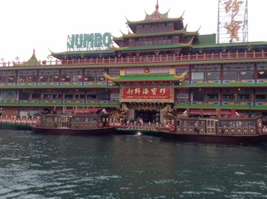 jumbo floating restaurant hong kong review