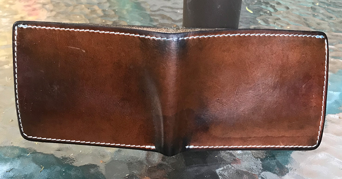 tanner goods utility bifold review